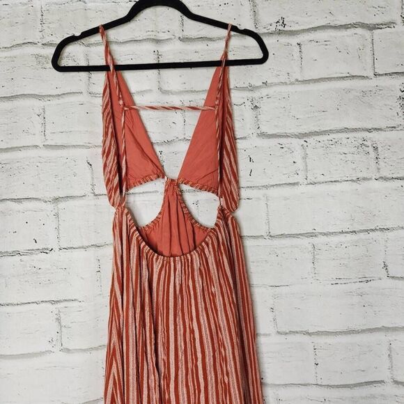 Lulus Womens Rust Striped Rayon Open Back Cutout Maxi Dress Size Medium - Picture 10 of 16